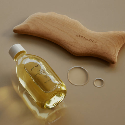 Descoperă un masaj eficient cu Aromatica Dolphin Massager pentru față și corp, perfect pentru drenaj limfatic. Ușor de utilizat, acasă sau în călătorii.